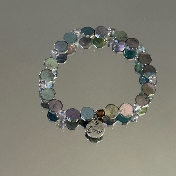 Erimish Beaded Bracelet ***Bundle 2 or more, ship together, and save!!!*** - Picture 2 of 6